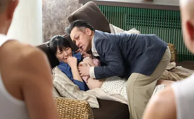 ông chồng có sở thích quái lạ là “bị cô vợ cắm sừng”
