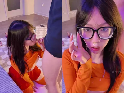 Aryminh liếm dương vật như chưa từng được bú
